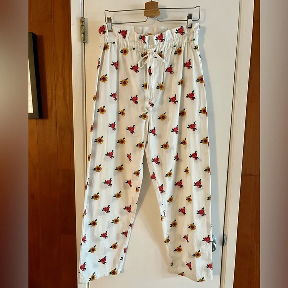 FARM Rio Mixed Cross Stitch Flowers Embroidered Pants - Picture 5 of 7